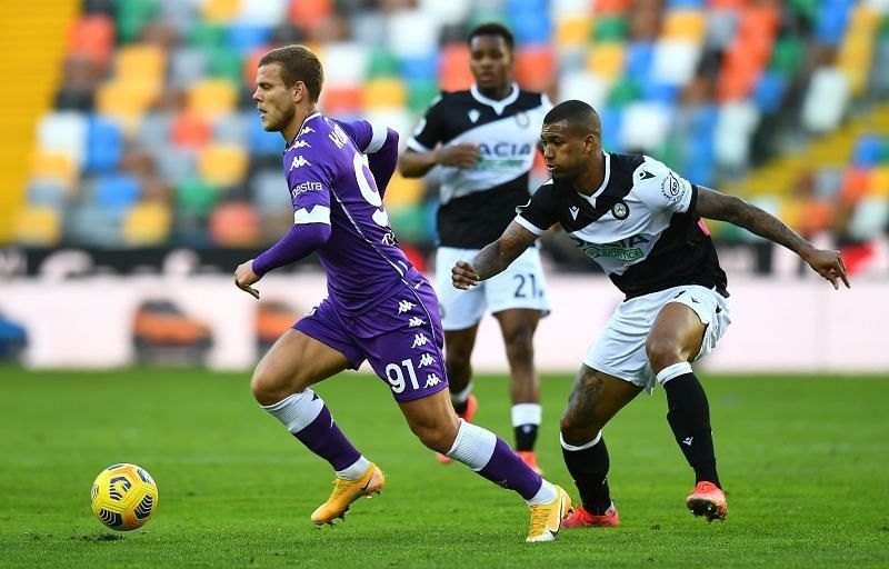 nhan-dinh-fiorentina-vs-udiense-ngay-22-12